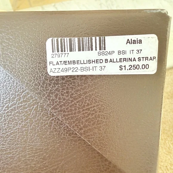 Alaia crystal embellished flats - Picture 5 of 5